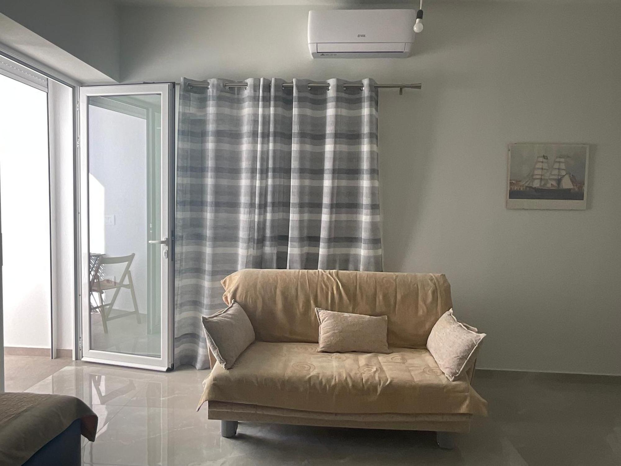 Mojito Beach Apartments With Free Parking Sarandë Rom bilde