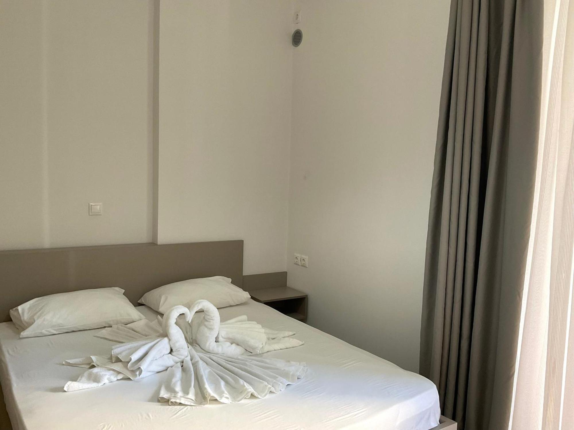 Mojito Beach Apartments With Free Parking Sarandë Rom bilde