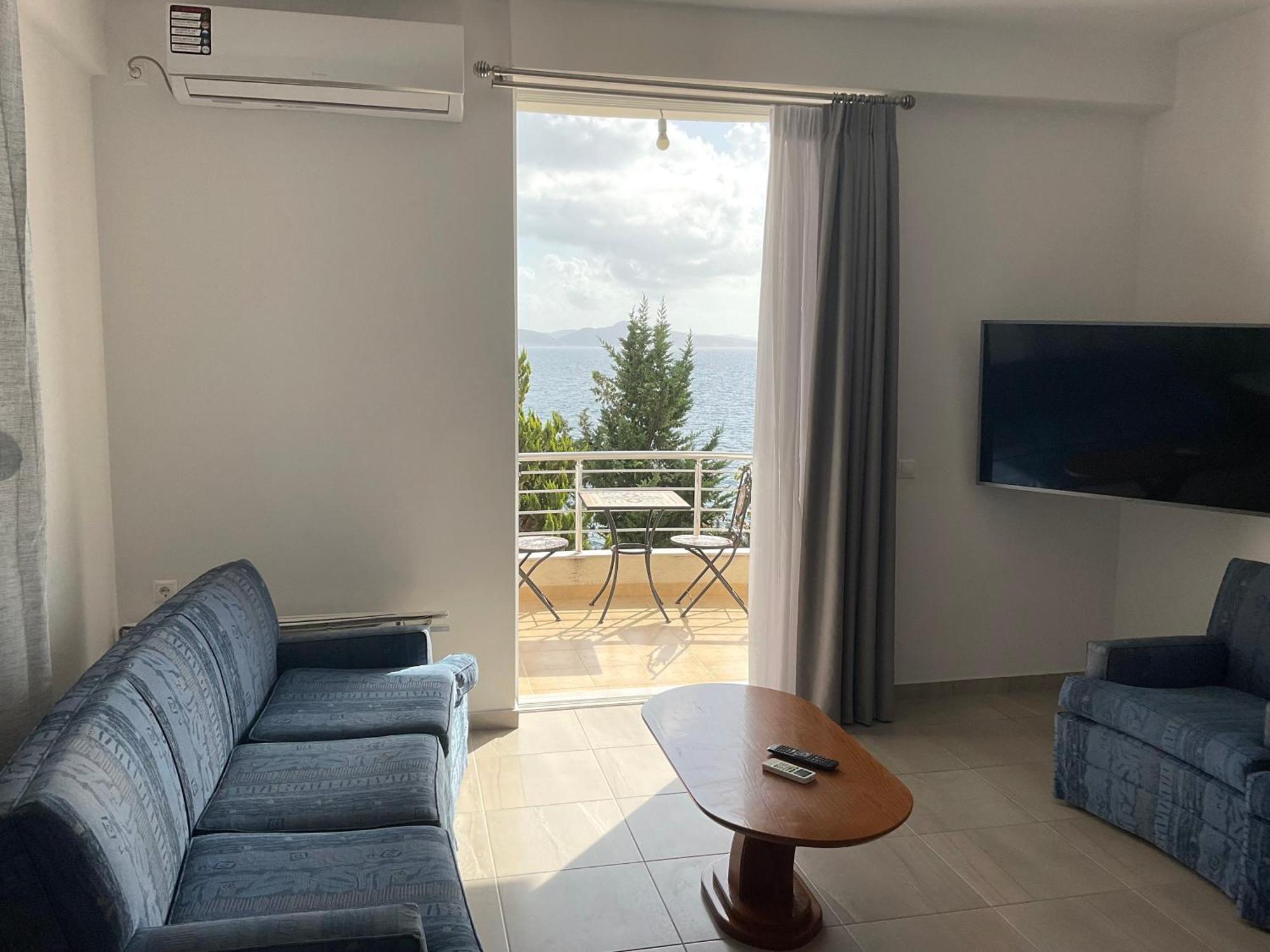 Mojito Beach Apartments With Free Parking Sarandë Eksteriør bilde