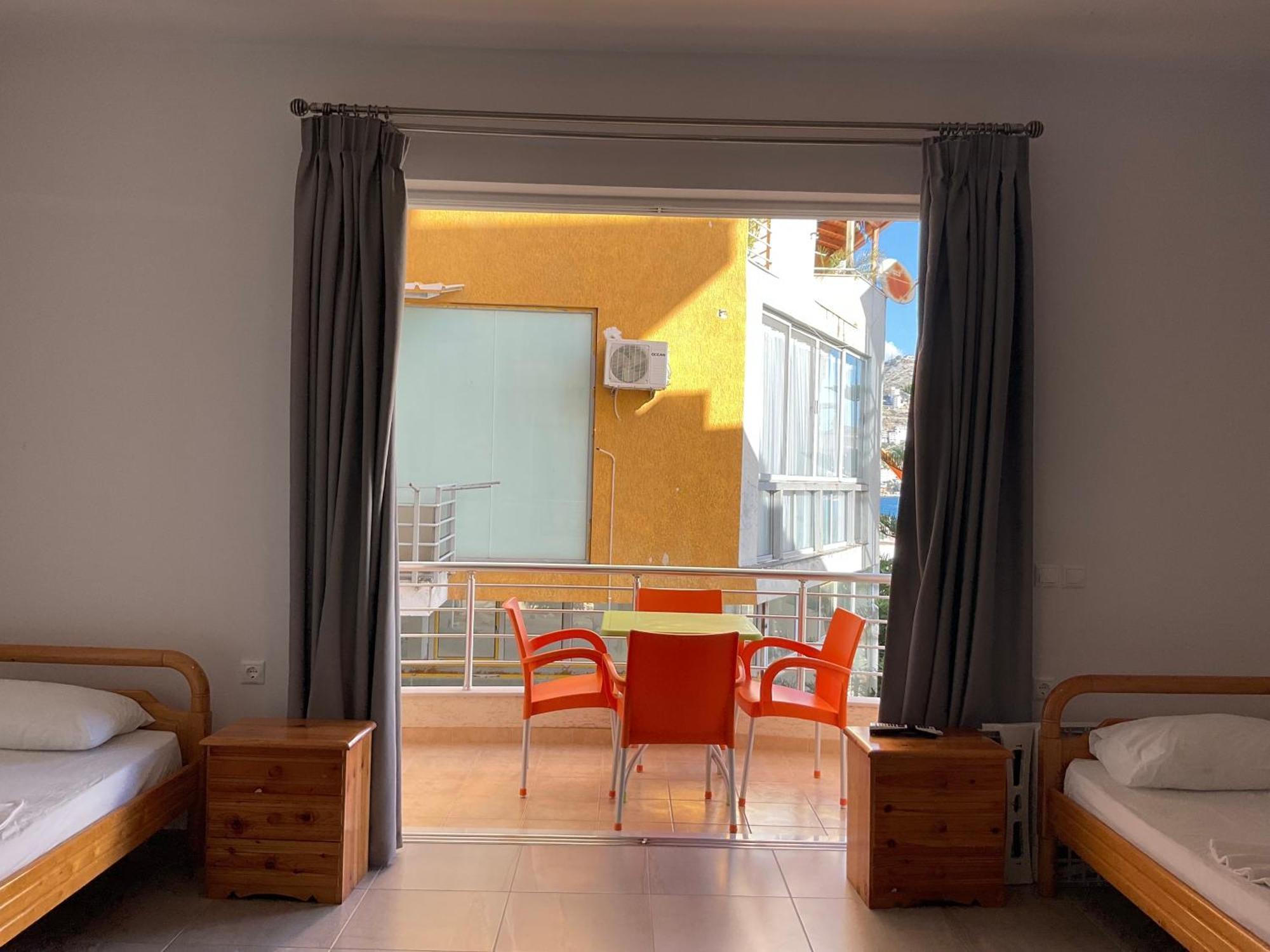 Mojito Beach Apartments With Free Parking Sarandë Rom bilde