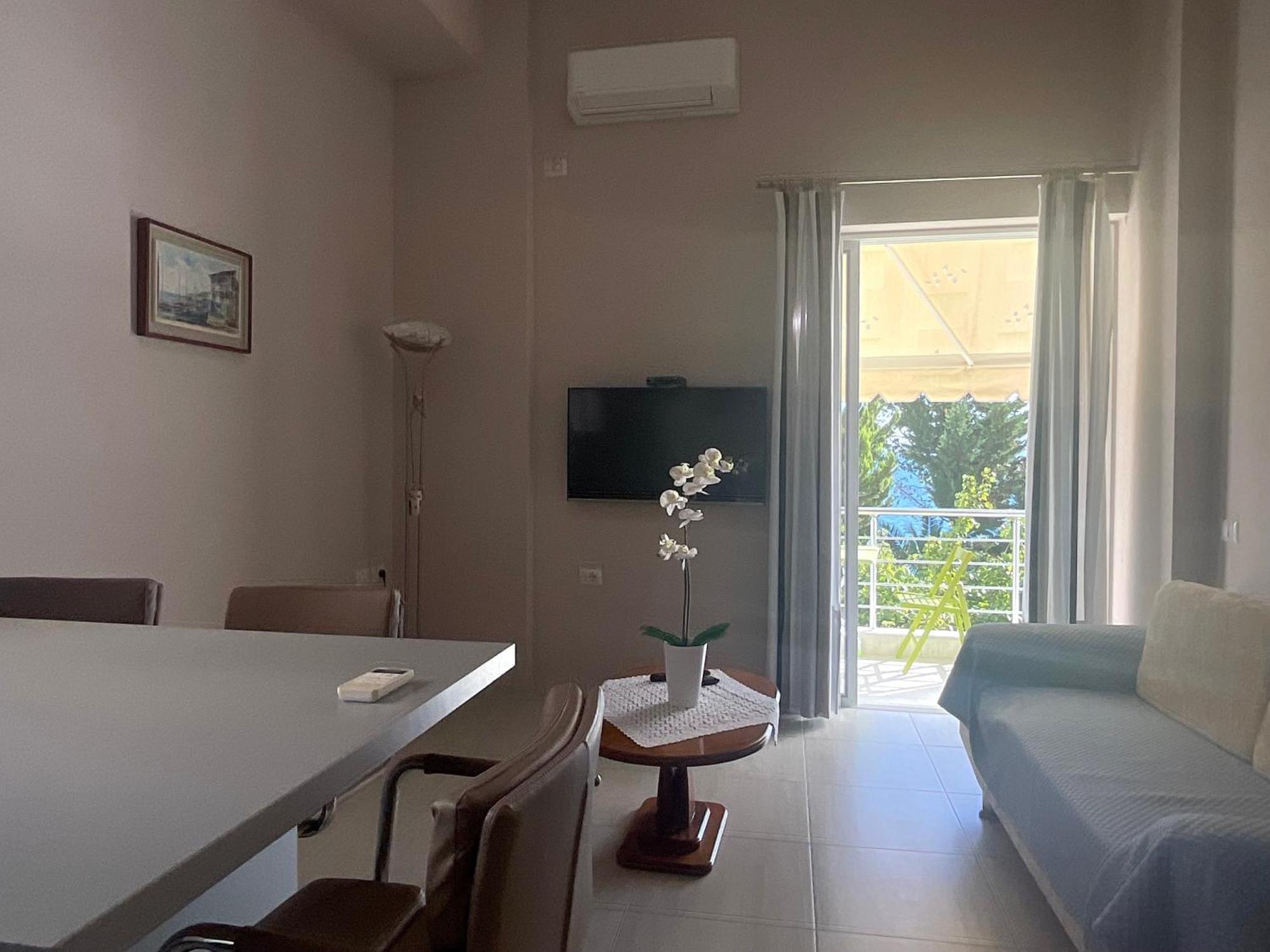Mojito Beach Apartments With Free Parking Sarandë Eksteriør bilde